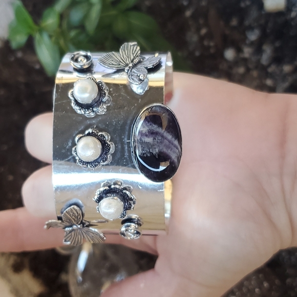 New Chevron Amethyst & Pearl 925 Silver Butterflies Adjustable Cuff Bracelet. - Picture 4 of 14